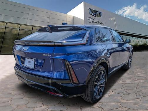 2025 Cadillac LYRIQ Sport