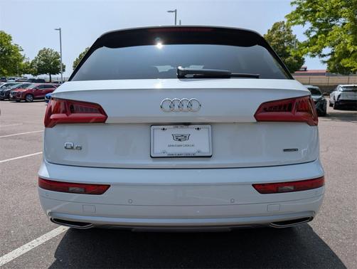 2020 Audi Q5 40 Premium Plus
