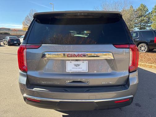 2021 GMC Yukon XL SLT