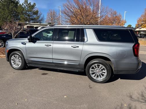 2021 GMC Yukon XL SLT