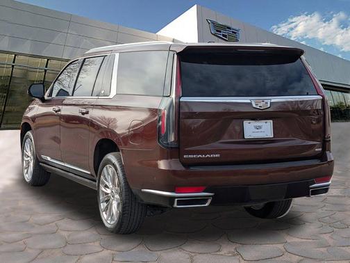2023 Cadillac Escalade ESV Premium Luxury
