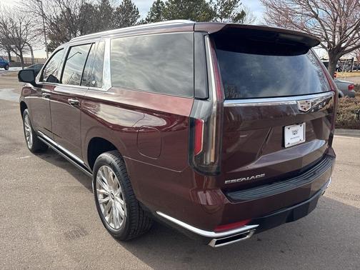 2023 Cadillac Escalade ESV Premium Luxury
