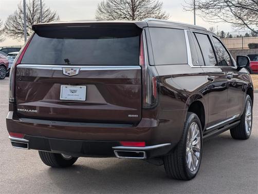 2023 Cadillac Escalade ESV Premium Luxury