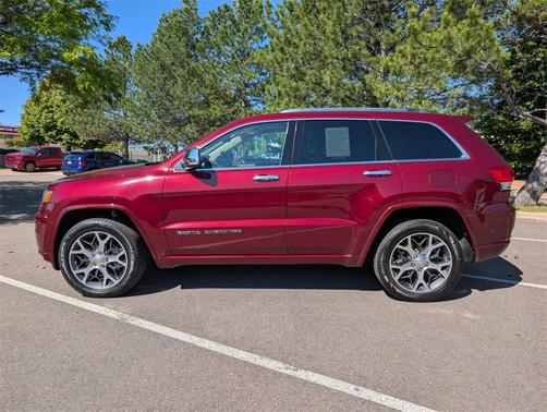 2019 Jeep Grand Cherokee Overland