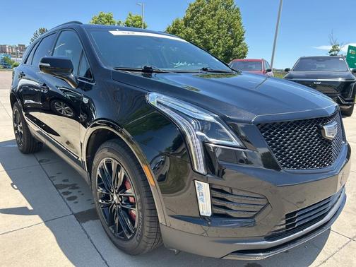 2022 Cadillac XT5 Sport