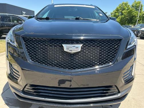 2022 Cadillac XT5 Sport