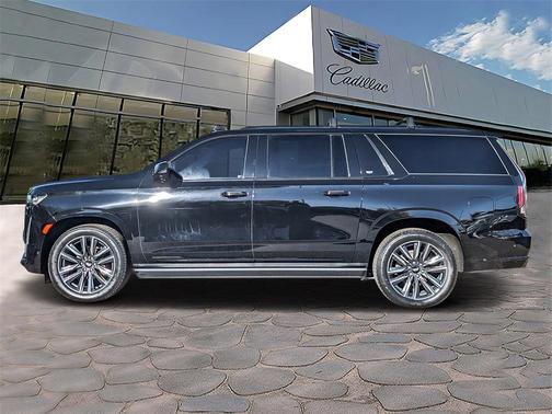 2022 Cadillac Escalade ESV Sport Platinum