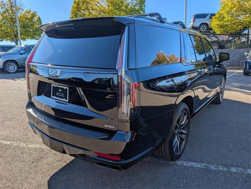 2022 Cadillac Escalade ESV Sport Platinum