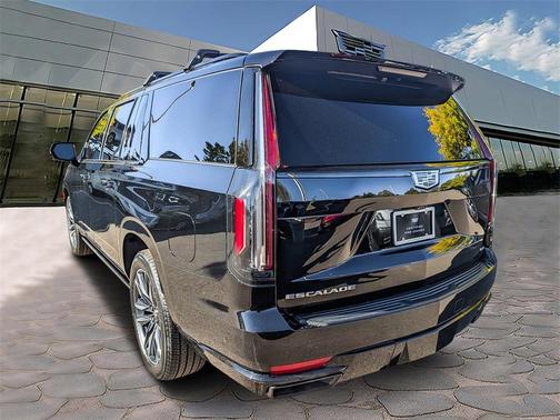 2022 Cadillac Escalade ESV Sport Platinum