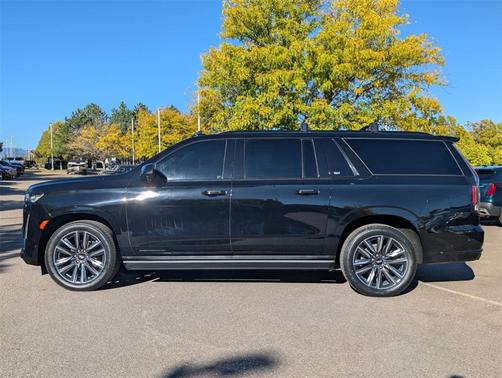2022 Cadillac Escalade ESV Sport Platinum