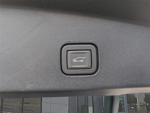 2025 Cadillac LYRIQ Luxury