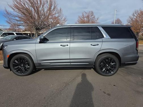 2021 Cadillac Escalade Premium Luxury