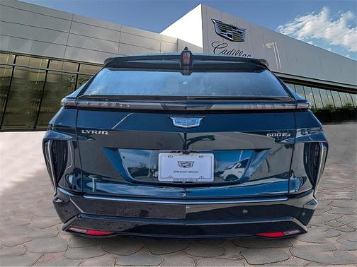 2025 Cadillac LYRIQ Luxury