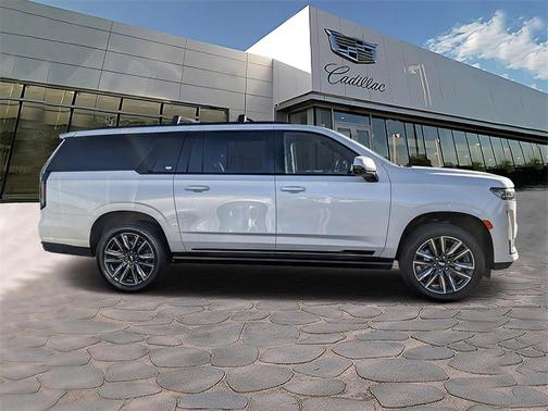 2022 Cadillac Escalade ESV Sport