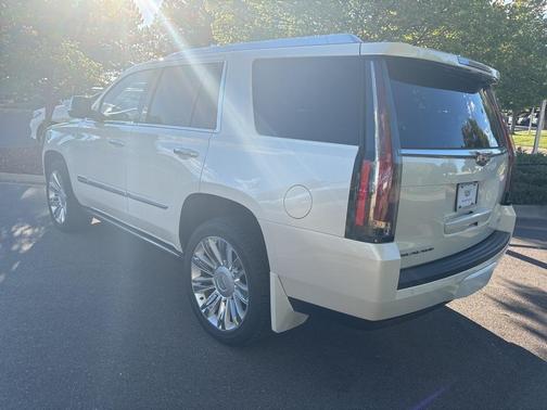 2015 Cadillac Escalade Platinum