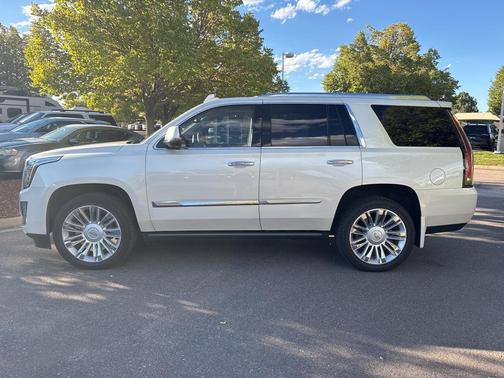 2015 Cadillac Escalade Platinum