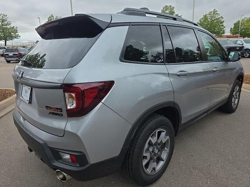 Lunar Silver Metallic 2023 Honda Passport TrailSport