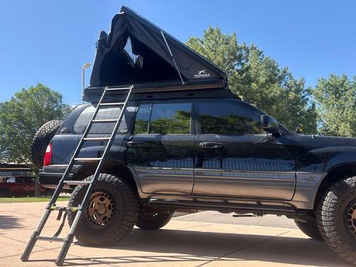 Black Onyx 1999 Lexus LX 470
