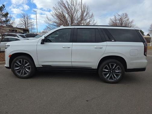 2024 Cadillac Escalade Sport