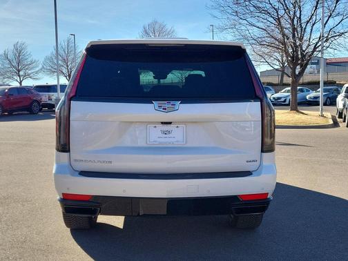 2024 Cadillac Escalade Sport