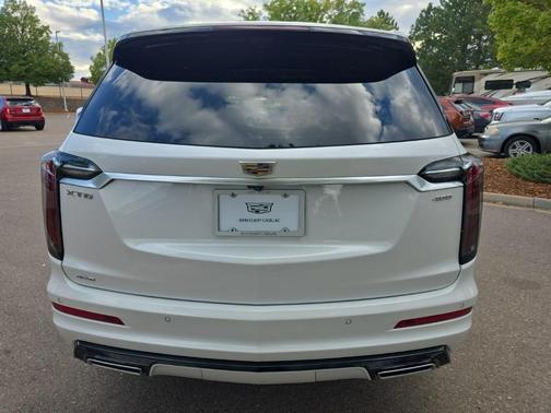 2025 Cadillac XT6 Sport AWD