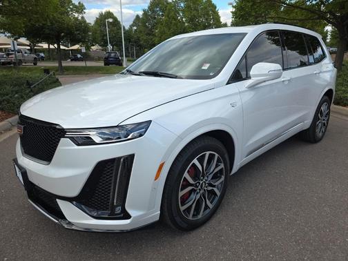 2025 Cadillac XT6 Sport AWD