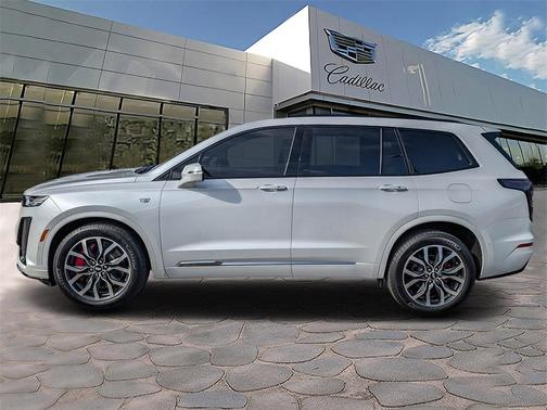 2025 Cadillac XT6 Sport AWD