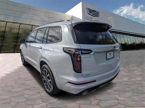 2025 Cadillac XT6 Sport AWD