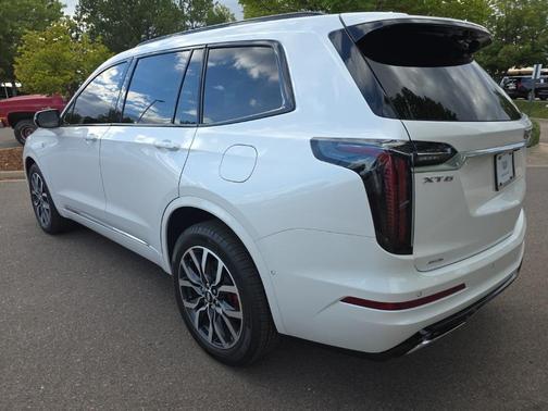 2025 Cadillac XT6 Sport AWD