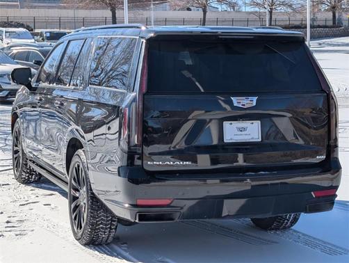 2021 Cadillac Escalade ESV Sport Platinum