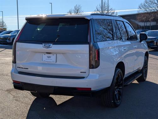 2021 Cadillac Escalade Sport