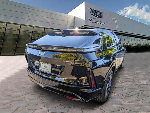 2026 Cadillac LYRIQ Premium Sport