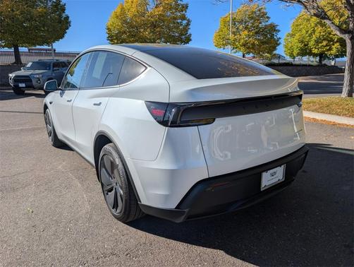 2026 Tesla Model Y Long Range