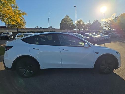 2026 Tesla Model Y Long Range