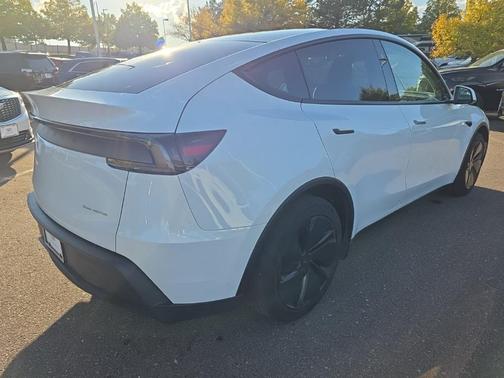 2026 Tesla Model Y Long Range