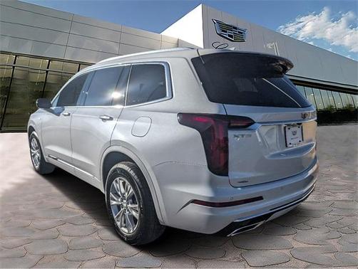 2025 Cadillac XT6 Luxury AWD