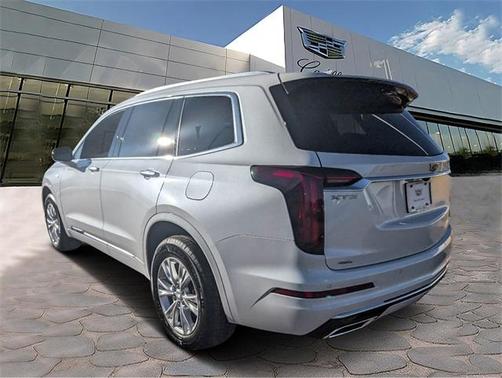 2025 Cadillac XT6 Luxury AWD
