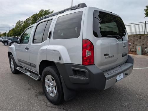 2012 Nissan Xterra S
