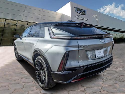 2025 Cadillac LYRIQ Sport