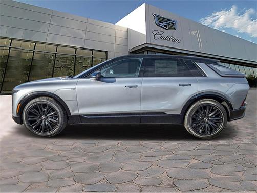 2025 Cadillac LYRIQ Sport