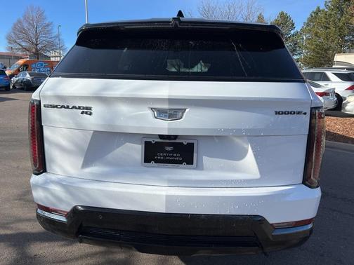 2025 Cadillac Escalade IQ Sport 2