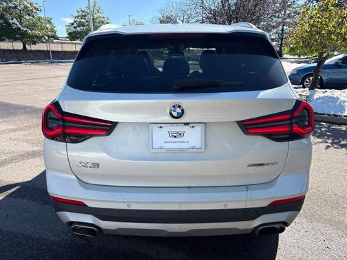 Mineral White Metallic 2023 BMW X3 sDrive30i