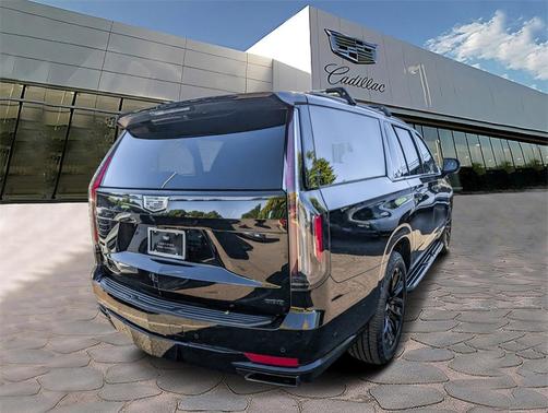 2022 Cadillac Escalade ESV Sport Platinum
