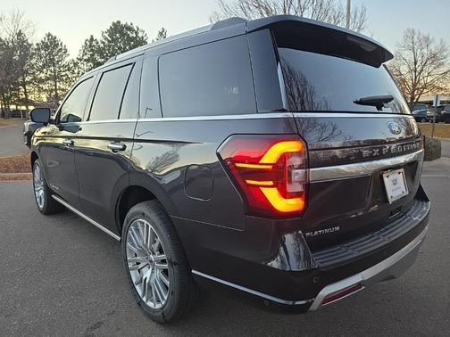 2024 Ford Expedition Platinum