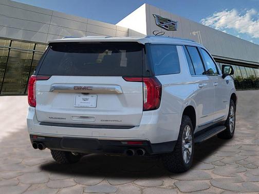 White Frost Tri-Coat 2021 GMC Yukon XL Denali
