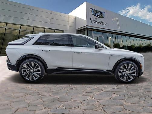 2025 Cadillac LYRIQ Luxury
