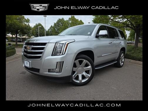 2017 Cadillac Escalade Luxury