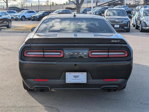 2016 Dodge Challenger SRT Hellcat
