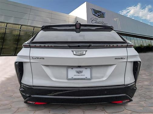 2025 Cadillac LYRIQ Sport