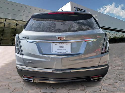 2025 Cadillac XT5 Sport